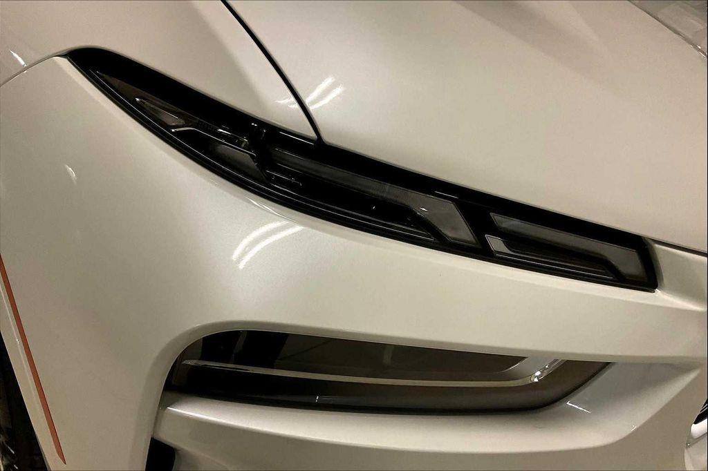 new 2026 BMW X7 car, priced at $100,225