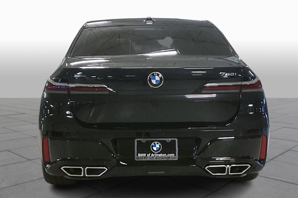 new 2024 BMW 760 car, priced at $124,620