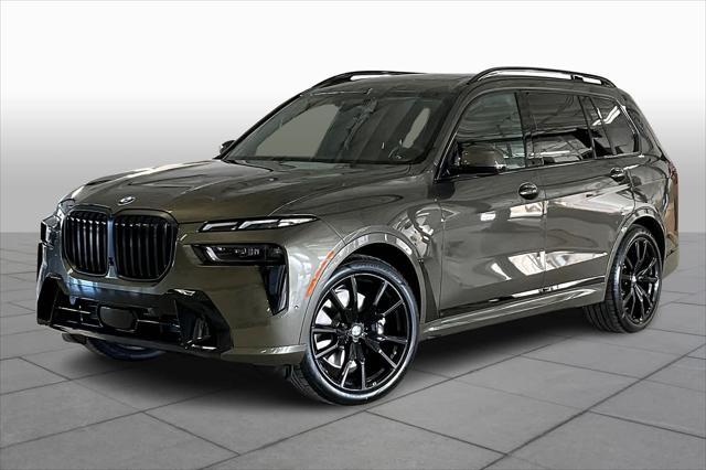 new 2025 BMW X7 car, priced at $100,555