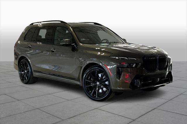 new 2025 BMW X7 car, priced at $100,555