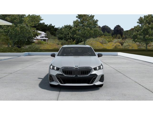 new 2025 BMW 540 car, priced at $76,025