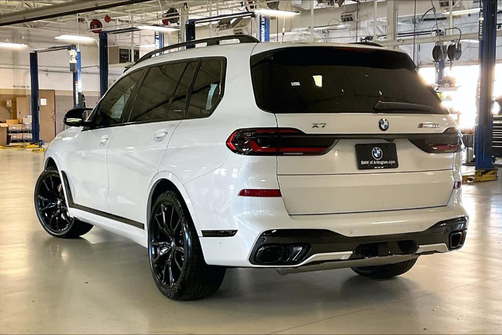 new 2024 BMW X7 car, priced at $118,270