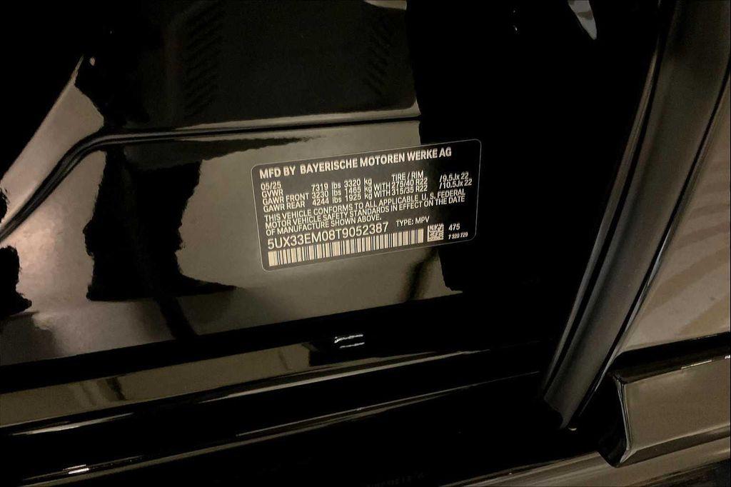 new 2026 BMW X7 car, priced at $125,560