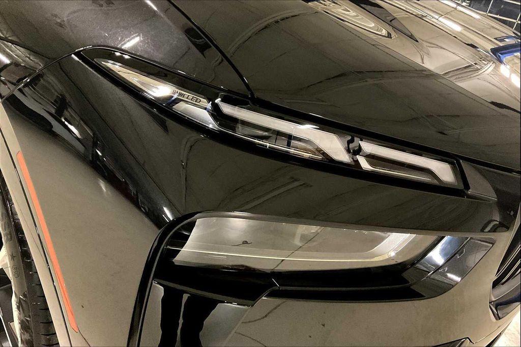 new 2026 BMW X7 car, priced at $125,560