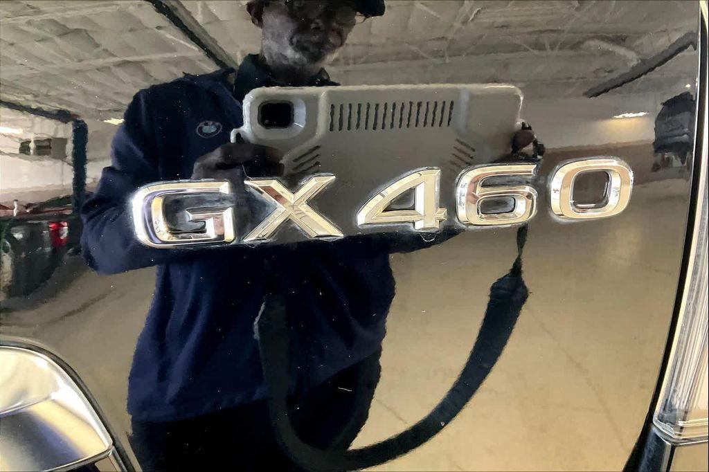 used 2020 Lexus GX 460 car, priced at $38,681