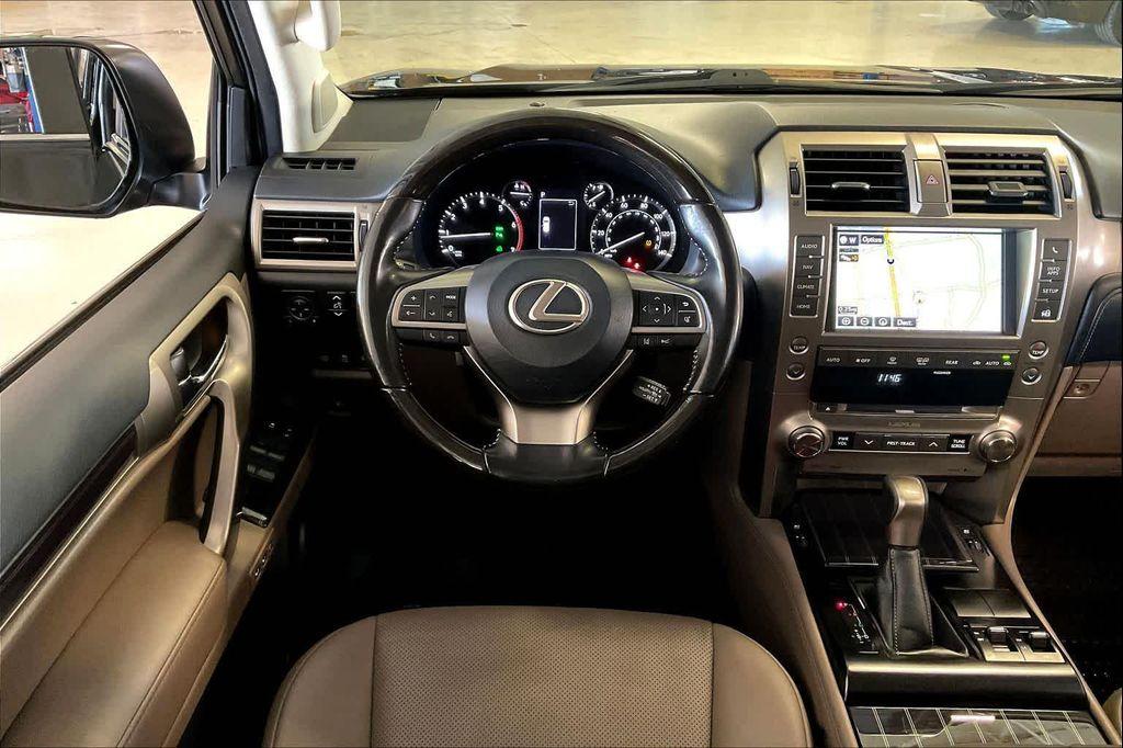 used 2020 Lexus GX 460 car, priced at $38,681