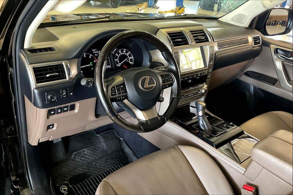 used 2020 Lexus GX 460 car, priced at $38,681