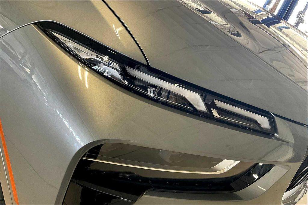 new 2026 BMW X7 car, priced at $101,525