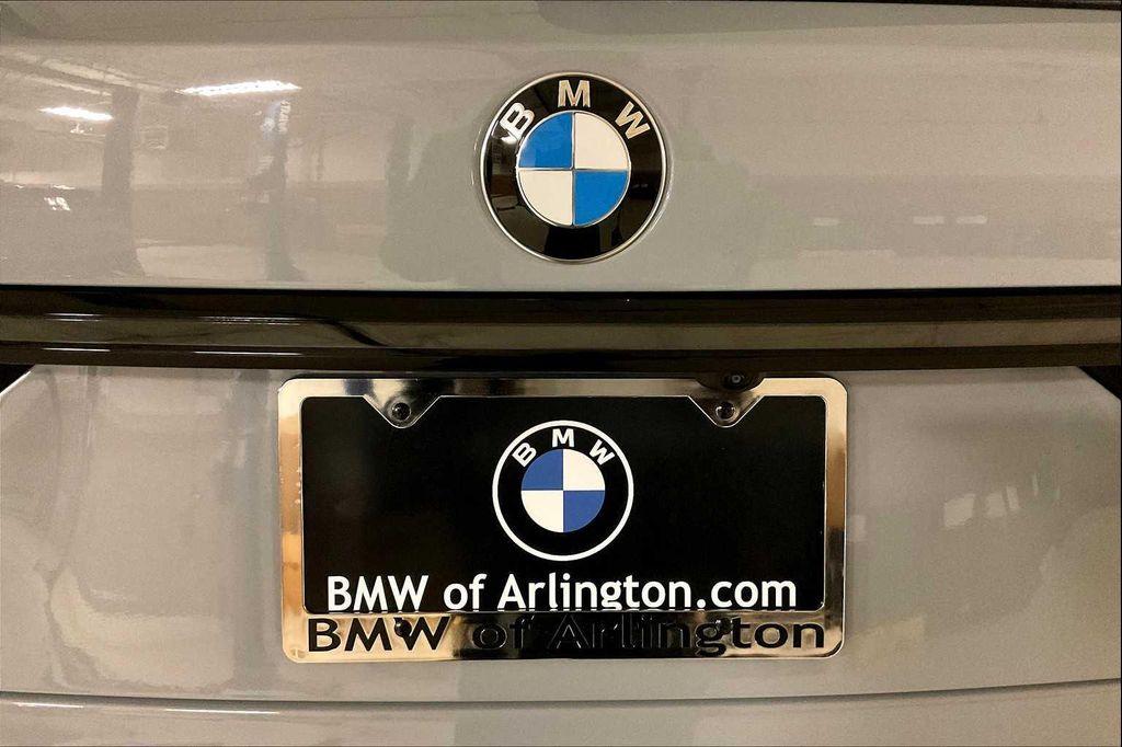 new 2026 BMW X7 car, priced at $121,510