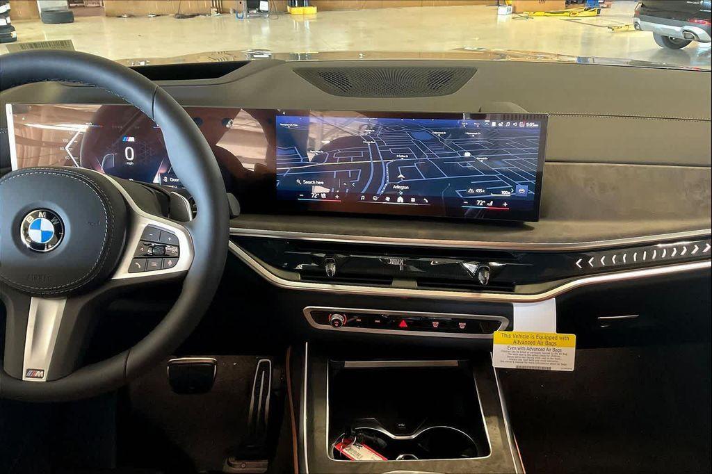 new 2026 BMW X7 car, priced at $100,910