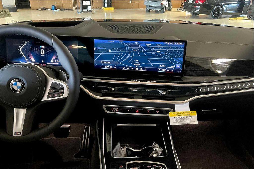 new 2026 BMW X7 car, priced at $102,625