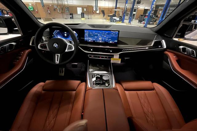 new 2025 BMW X7 car, priced at $116,295