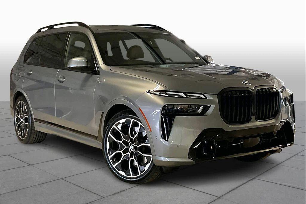 new 2026 BMW X7 car, priced at $104,110