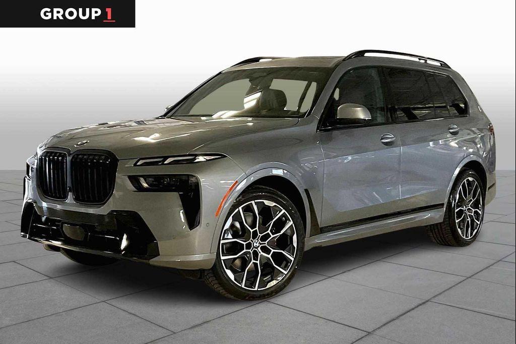 new 2026 BMW X7 car, priced at $104,110