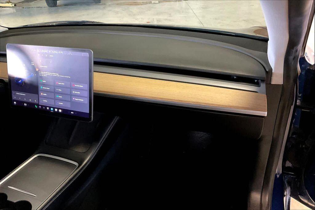 used 2021 Tesla Model 3 car, priced at $23,483