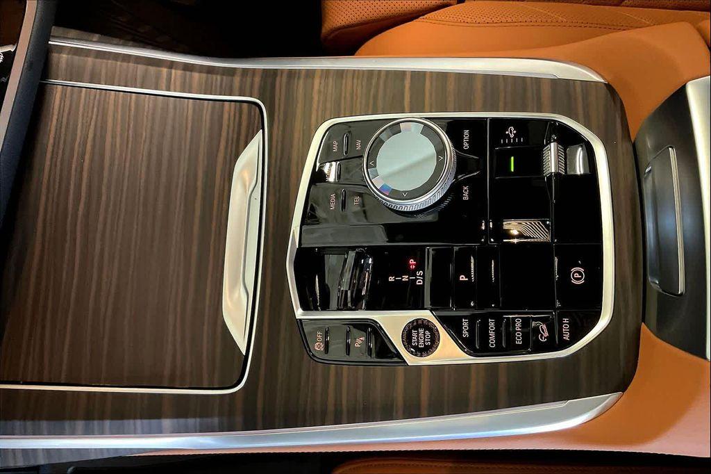 used 2025 BMW X7 car, priced at $88,481