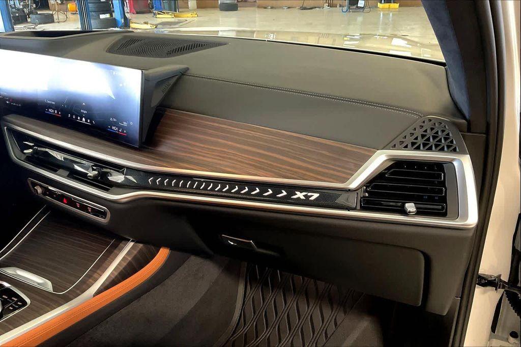 used 2025 BMW X7 car, priced at $88,481