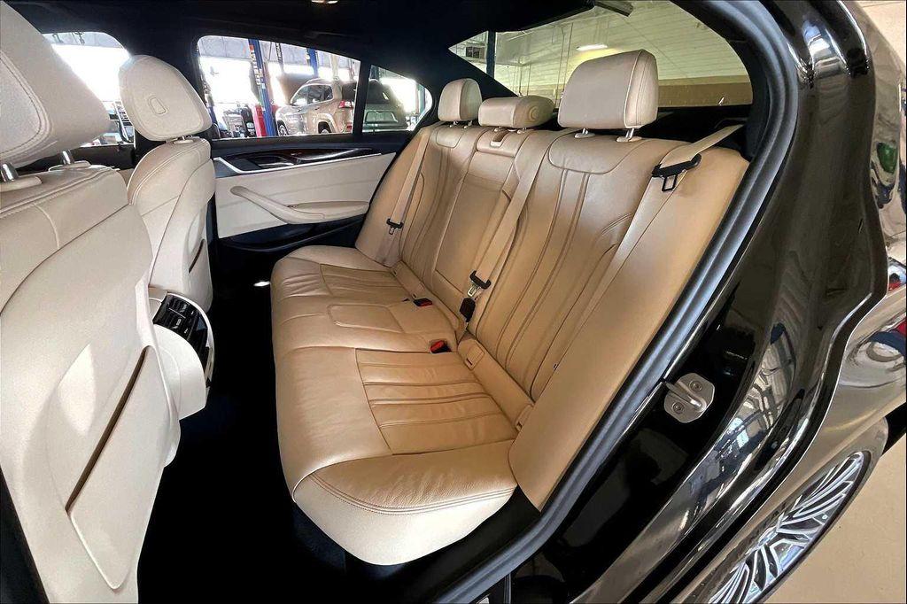 used 2020 BMW 540 car, priced at $31,284