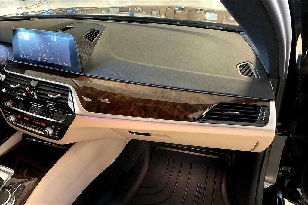 used 2020 BMW 540 car, priced at $31,284
