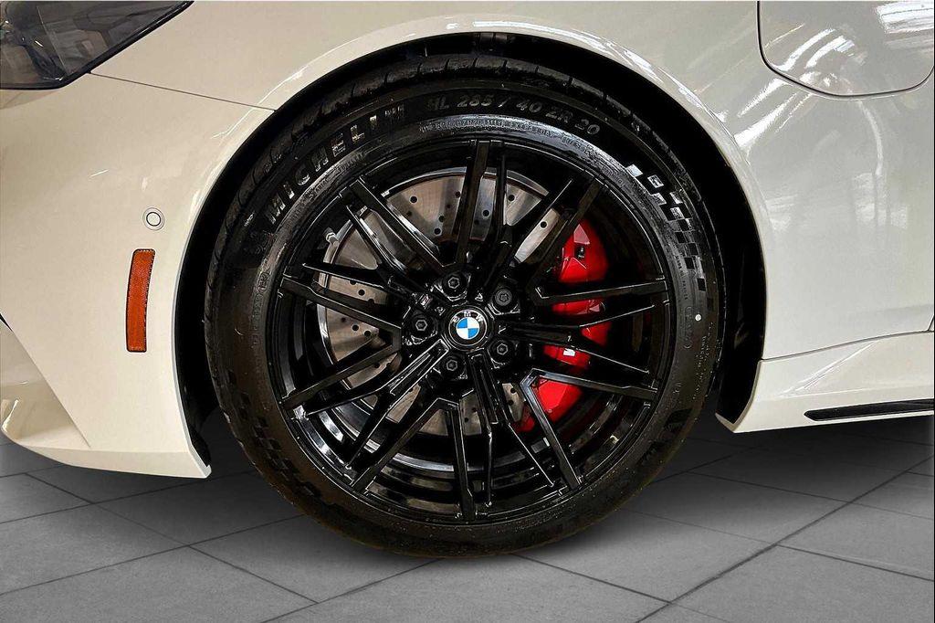 new 2026 BMW M5 car, priced at $131,325
