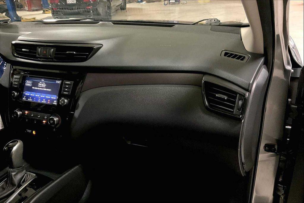 used 2020 Nissan Rogue Sport car, priced at $15,784