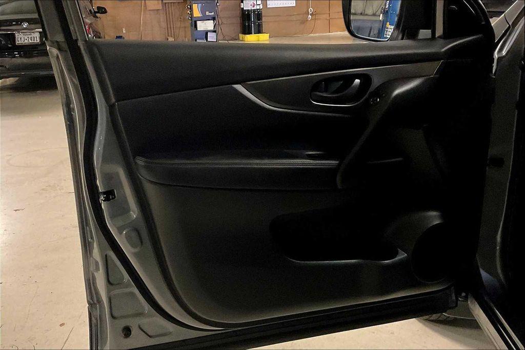 used 2020 Nissan Rogue Sport car, priced at $15,784