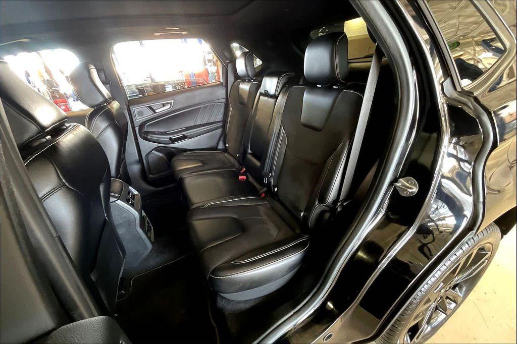 used 2021 Ford Edge car, priced at $28,971