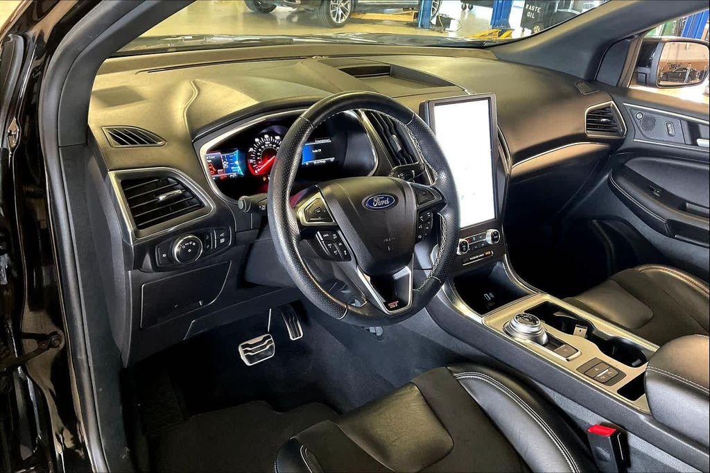 used 2021 Ford Edge car, priced at $28,971