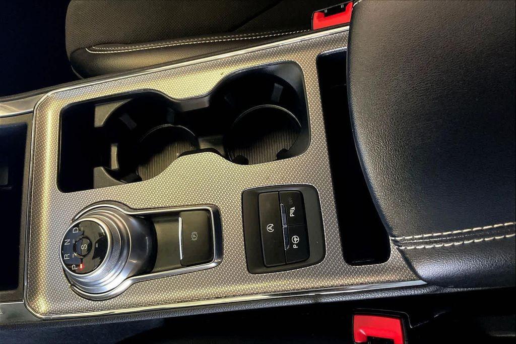 used 2021 Ford Edge car, priced at $28,971