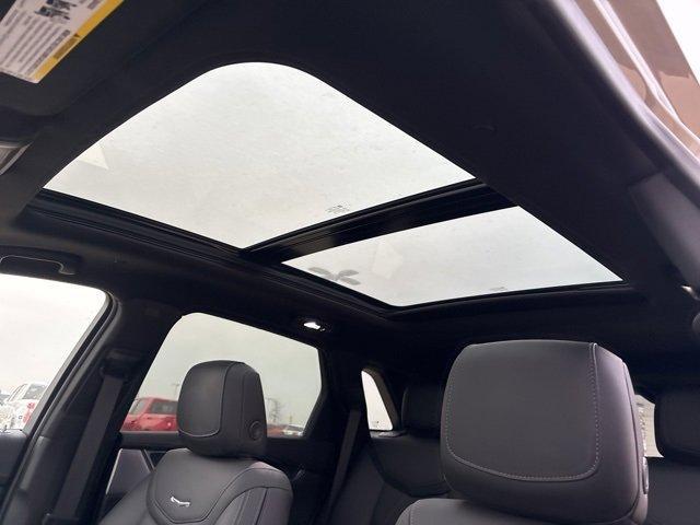 used 2023 Cadillac XT5 car, priced at $36,995