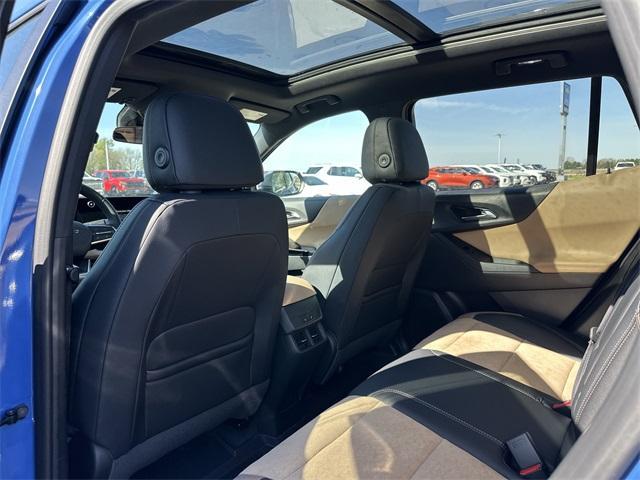 new 2025 Chevrolet Equinox car, priced at $37,085
