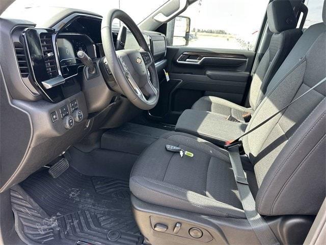 new 2025 Chevrolet Silverado 3500 car, priced at $61,770