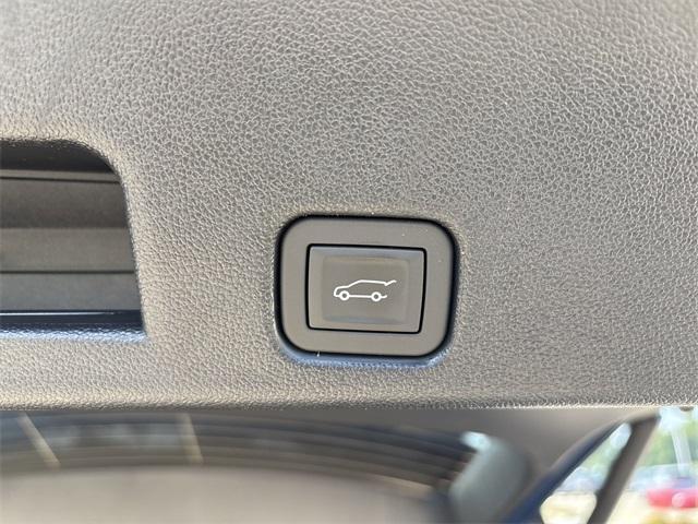 new 2026 Chevrolet Traverse car, priced at $43,695
