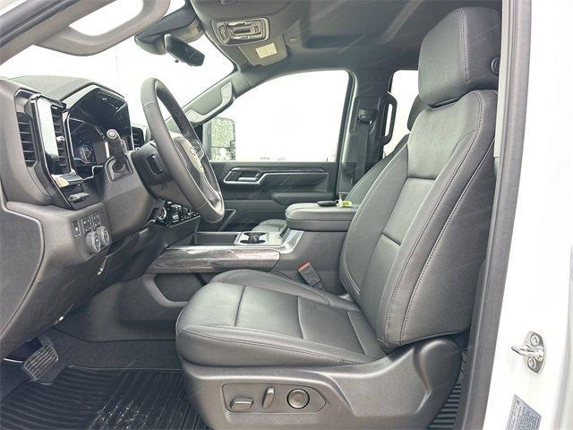 new 2025 Chevrolet Silverado 3500 car, priced at $78,520