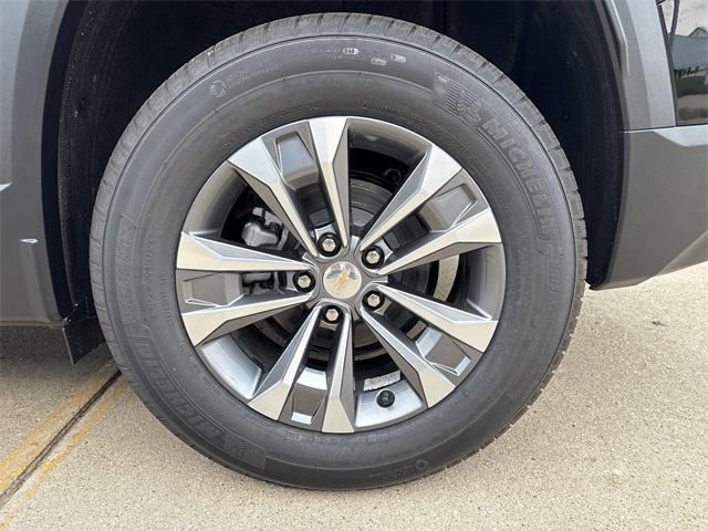 new 2026 Chevrolet Equinox car, priced at $36,015