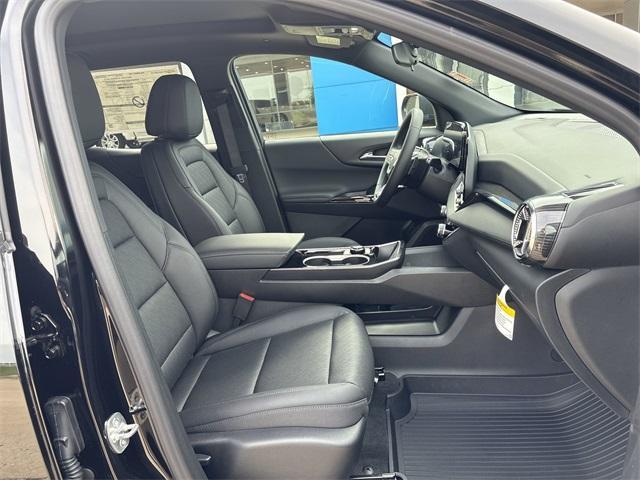 new 2026 Chevrolet Equinox car, priced at $36,015