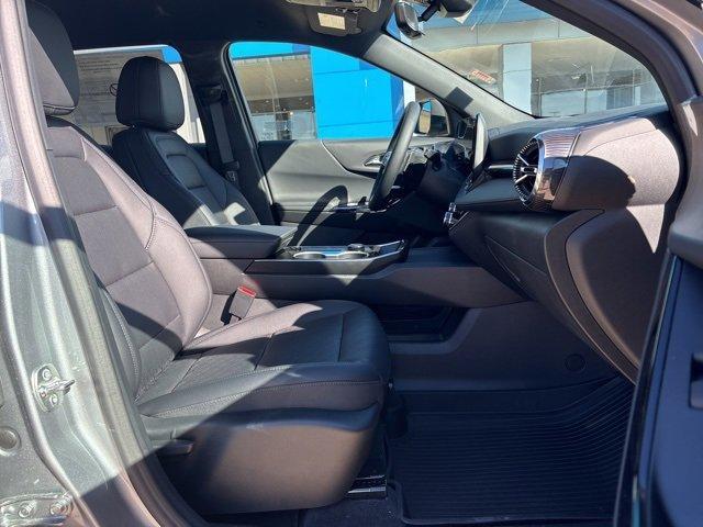 new 2026 Chevrolet Equinox car, priced at $35,049