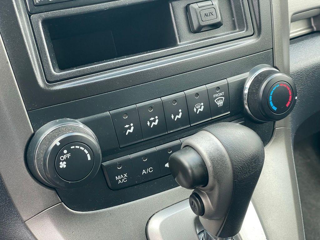 used 2015 Honda CR-V car, priced at $14,000