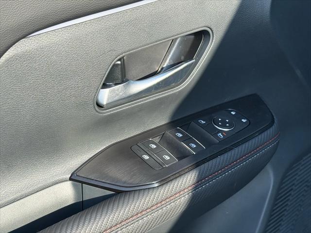 new 2025 Nissan Kicks car, priced at $27,410