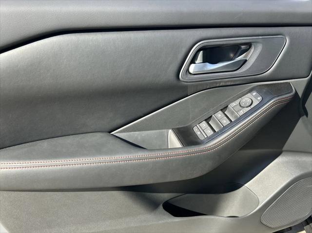 new 2025 Nissan Rogue car, priced at $32,660