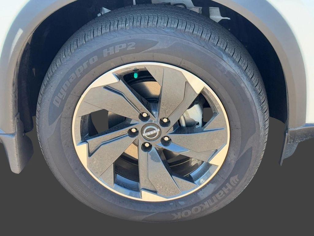 new 2026 Nissan Rogue car, priced at $33,000