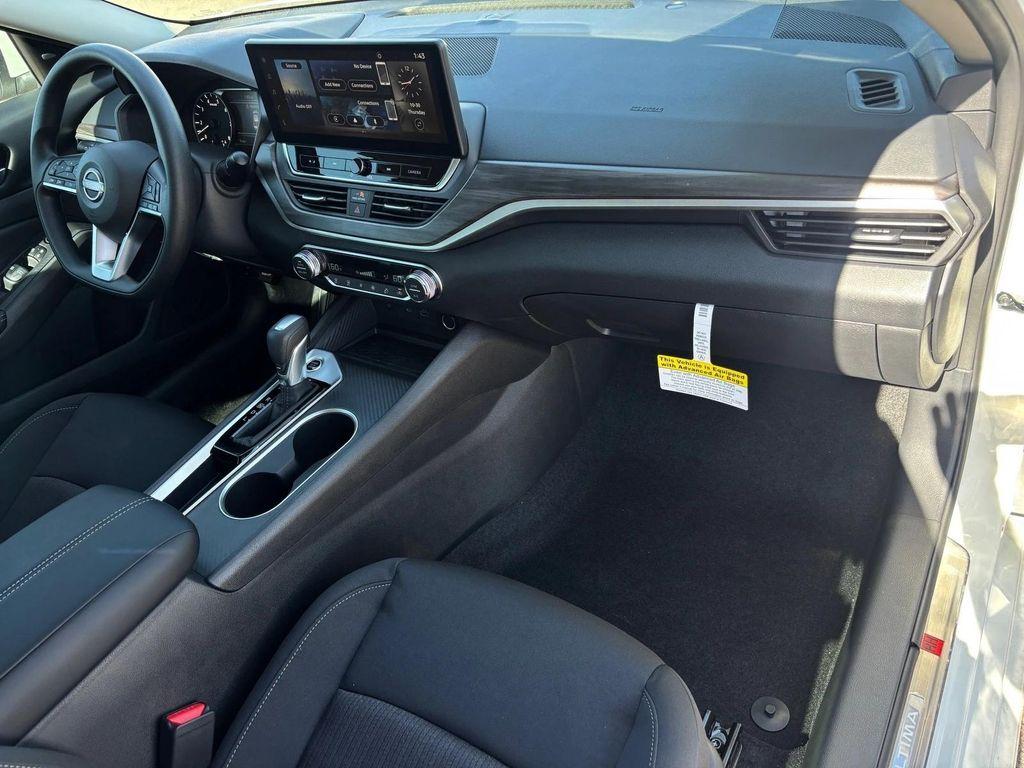 new 2025 Nissan Altima car, priced at $25,997