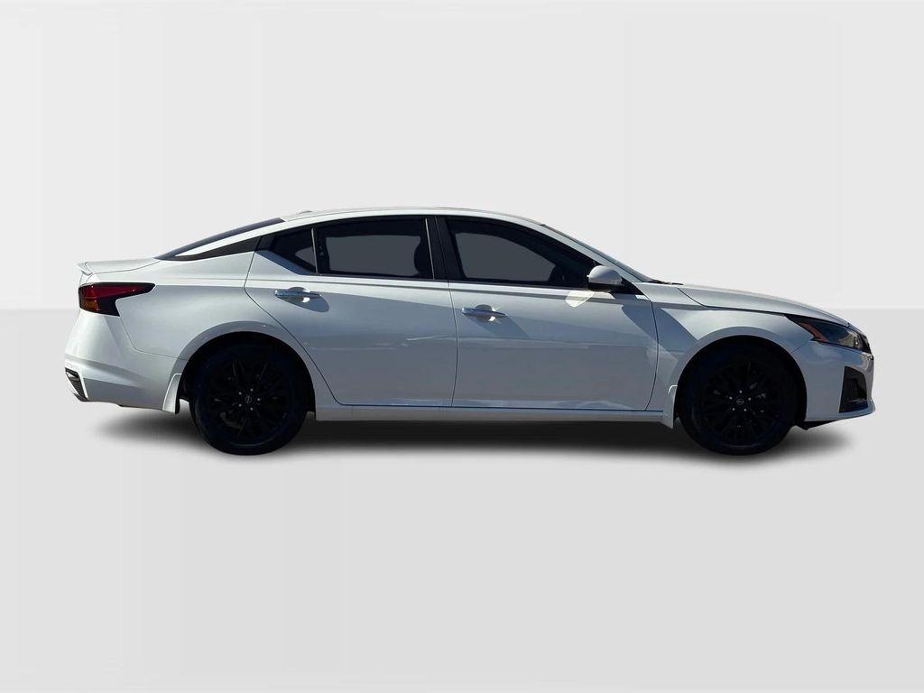 new 2025 Nissan Altima car, priced at $25,997