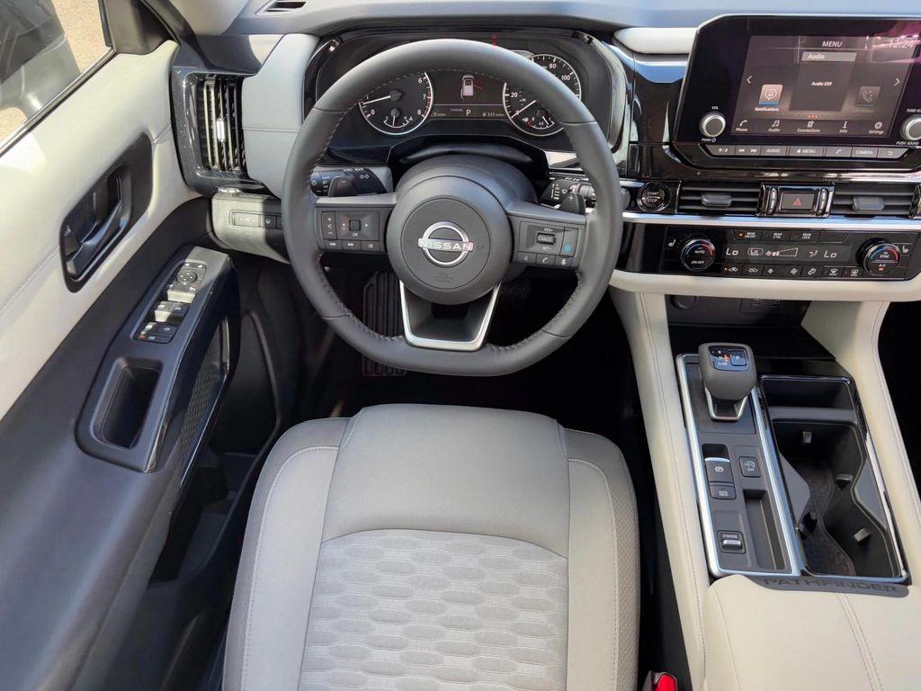 new 2025 Nissan Pathfinder car, priced at $31,980