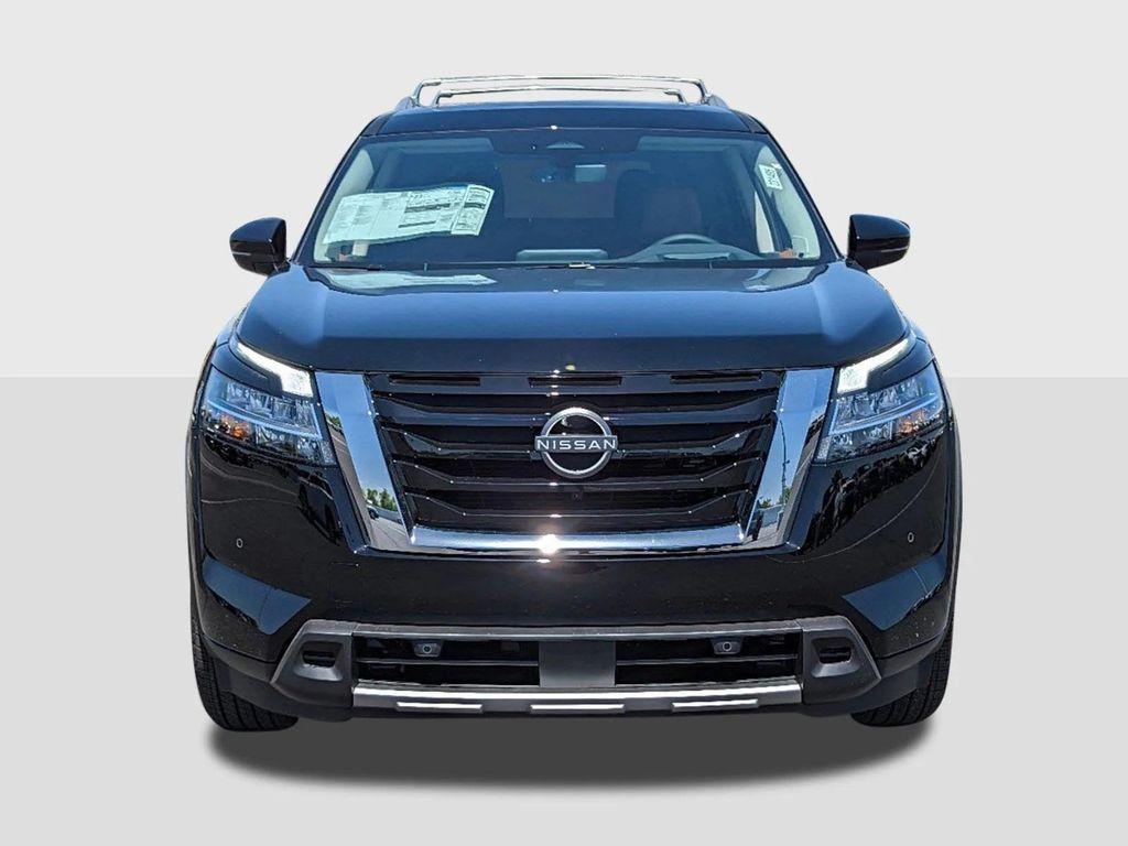 new 2025 Nissan Pathfinder car, priced at $42,951