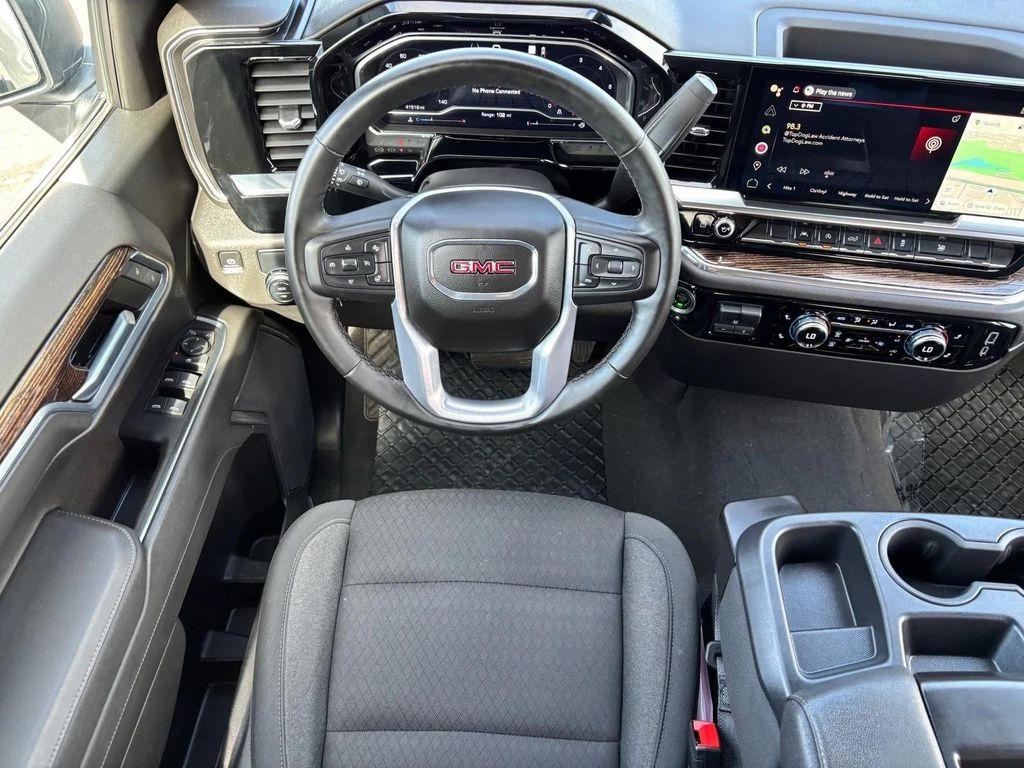 used 2023 GMC Sierra 1500 car, priced at $35,998