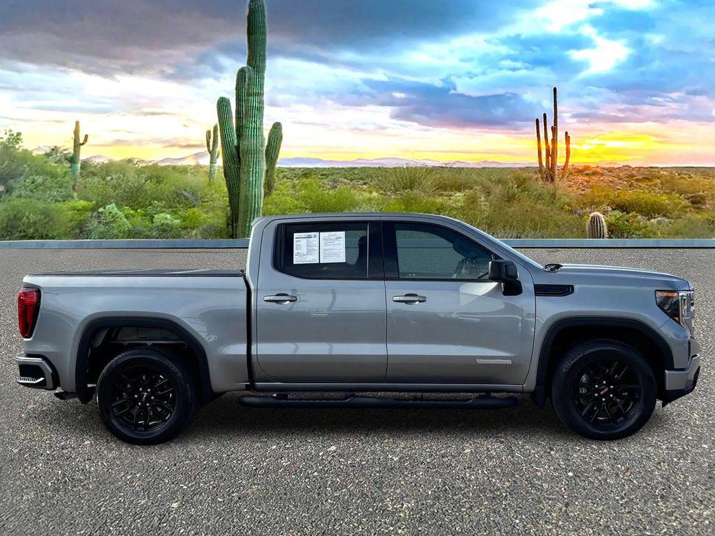 used 2023 GMC Sierra 1500 car, priced at $35,998