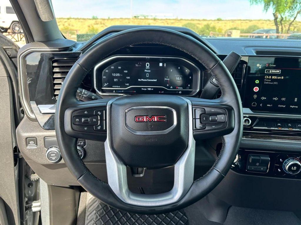 used 2023 GMC Sierra 1500 car, priced at $35,998