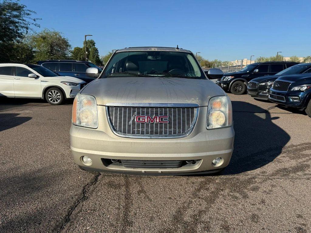 used 2014 GMC Yukon car, priced at $10,000