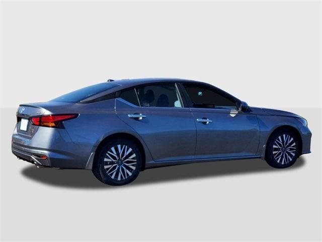 new 2024 Nissan Altima car, priced at $26,403